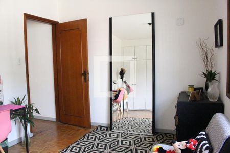 Casa à venda com 174m², 5 quartos e 2 vagasQuarto 1
