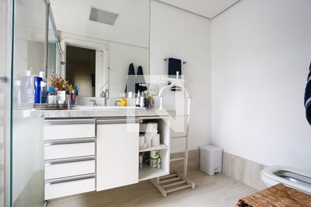 Apartamento à venda com 190m², 4 quartos e 3 vagas Apartamento à venda com 190m², 4 quartos e 3 vagasBanheiro 3