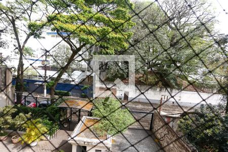 Apartamento à venda com 190m², 4 quartos e 3 vagas Apartamento à venda com 190m², 4 quartos e 3 vagasVista