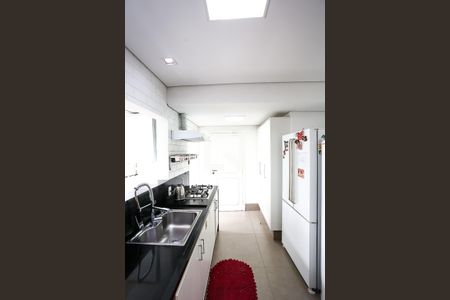 Apartamento à venda com 190m², 4 quartos e 3 vagas Apartamento à venda com 190m², 4 quartos e 3 vagasCozinha