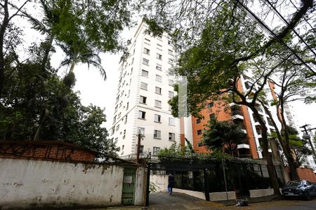 Apartamento à venda com 190m², 4 quartos e 3 vagas Apartamento à venda com 190m², 4 quartos e 3 vagasFachada