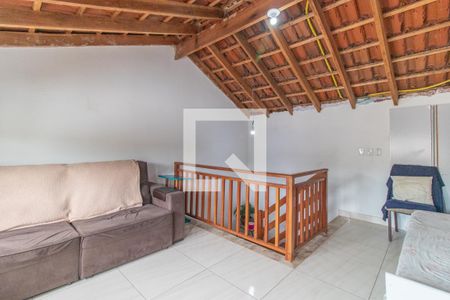 Casa de condomínio à venda com 96m², 2 quartos e 1 vaga Casa de condomínio à venda com 96m², 2 quartos e 1 vagaSótão