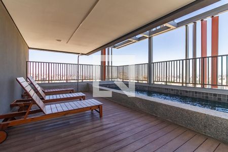 Studio à venda com 22m², 1 quarto e sem vagaÁrea comum - Piscina