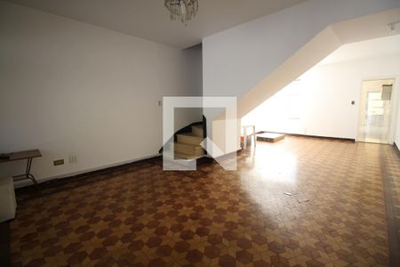 Sala de casa à venda com 6 quartos, 200m² em Vila Mariana, São Paulo