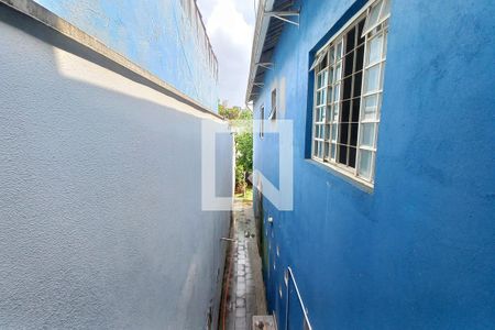 Casa à venda com 263m², 6 quartos e 4 vagasVista da Área de Serviço 