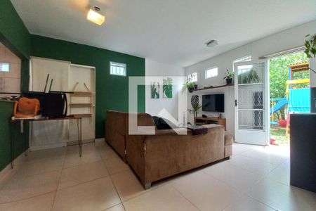 Casa à venda com 263m², 6 quartos e 4 vagasSala