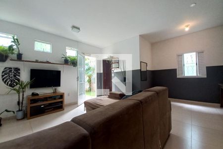 Casa à venda com 263m², 6 quartos e 4 vagasSala