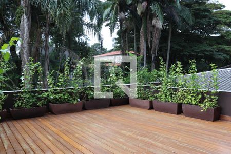 Casa à venda com 379m², 5 quartos e sem vagaVaranda da Suíte 3