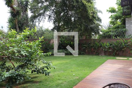 Casa à venda com 379m², 5 quartos e sem vagaÁrea externa