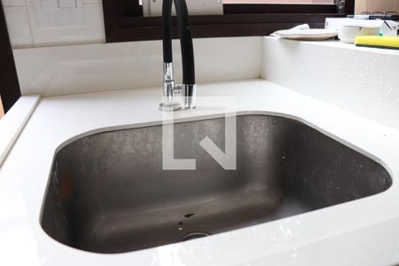 Casa à venda com 379m², 5 quartos e sem vagaÁrea de Serviço