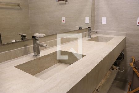 Casa à venda com 379m², 5 quartos e sem vagaBanheiro da Suíte 3