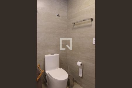 Casa à venda com 379m², 5 quartos e sem vagaBanheiro da Suíte 3