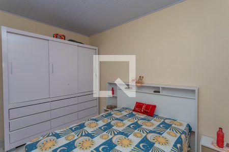 Casa à venda com 240m², 2 quartos e 2 vagas Casa à venda com 240m², 2 quartos e 2 vagasSuíte