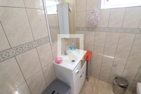 Casa à venda com 198m², 4 quartos e 2 vagasBanheiro 