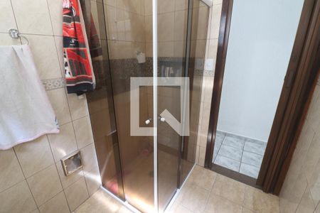 Casa à venda com 198m², 4 quartos e 2 vagasBanheiro 