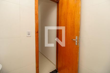 Apartamento para alugar com 43m², 2 quartos e sem vaga Apartamento para alugar com 43m², 2 quartos e sem vagaBanheiro