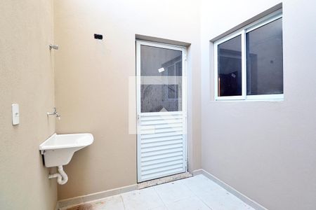 Apartamento à venda com 42m², 2 quartos e 1 vagaÁrea de Serviço