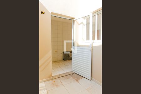 Apartamento à venda com 42m², 2 quartos e 1 vaga Apartamento à venda com 42m², 2 quartos e 1 vagaÁrea de Serviço