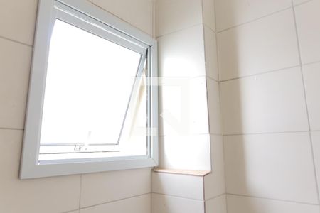 Apartamento à venda com 42m², 2 quartos e 1 vaga Apartamento à venda com 42m², 2 quartos e 1 vagaBanheiro