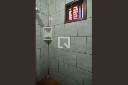 Casa à venda com 240m², 2 quartos e 1 vagaBanheiro Suíte