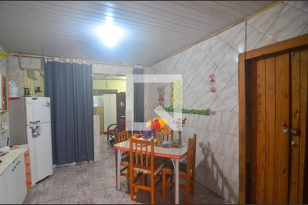 Casa à venda com 240m², 2 quartos e 1 vagaCozinha