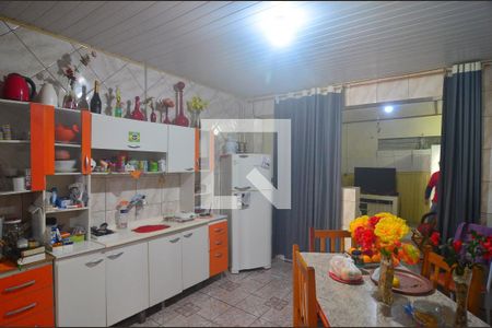 Casa à venda com 240m², 2 quartos e 1 vagaCozinha