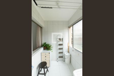 Apartamento à venda com 32m², 1 quarto e 1 vaga Apartamento à venda com 32m², 1 quarto e 1 vagaÁrea de Serviço