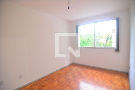Quarto 2 de apartamento à venda com 2 quartos, 62m² em Mal. Rondon, Canoas