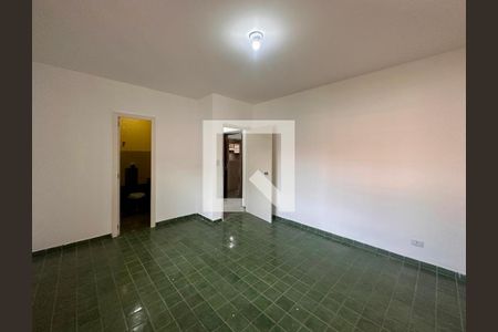 Casa para alugar com 1000m², 4 quartos e 4 vagasQuarto 1