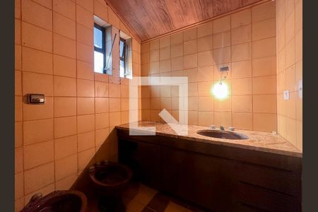 Casa para alugar com 1000m², 4 quartos e 4 vagasBanheiro 