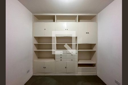 Casa para alugar com 1000m², 4 quartos e 4 vagasQuarto 3