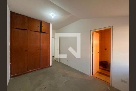 Casa para alugar com 1000m², 4 quartos e 4 vagasQuarto 2