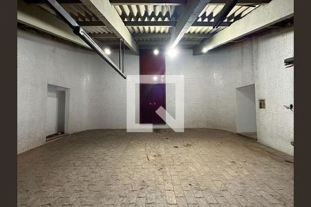 Casa para alugar com 1000m², 4 quartos e 4 vagasÁrea comum