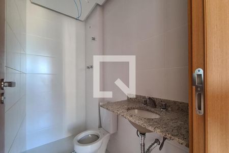 Apartamento à venda com 80m², 3 quartos e 2 vagas Apartamento à venda com 80m², 3 quartos e 2 vagasBanheiro Social