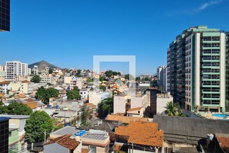 Apartamento à venda com 80m², 3 quartos e 2 vagas Apartamento à venda com 80m², 3 quartos e 2 vagasÁrea de Serviço
