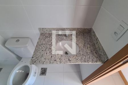 Apartamento à venda com 80m², 3 quartos e 2 vagas Apartamento à venda com 80m², 3 quartos e 2 vagasBanheiro Social