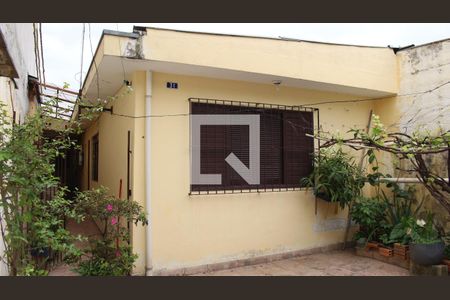 Casa à venda com 143m², 3 quartos e 1 vagaFachada