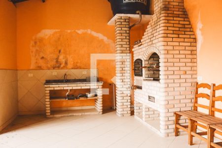 Casa à venda com 162m², 3 quartos e 3 vagasChurrasqueira