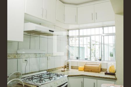 Casa à venda com 162m², 3 quartos e 3 vagasCozinha