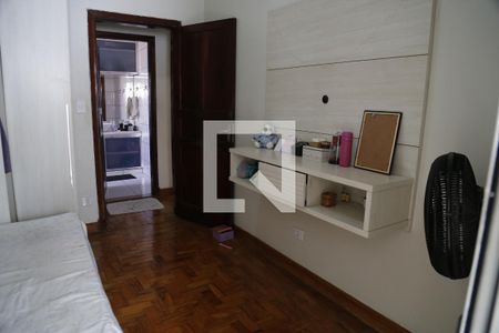 Casa à venda com 200m², 4 quartos e 2 vagasQuarto 2