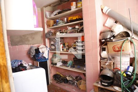 Casa à venda com 200m², 4 quartos e 2 vagasÁrea de Serviço-Edícula