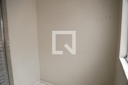 Casa à venda com 200m², 4 quartos e 2 vagasSacada do Quarto 1