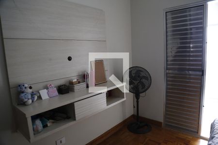 Casa à venda com 200m², 4 quartos e 2 vagasQuarto 2