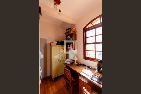 Casa à venda com 273m², 3 quartos e 3 vagas Casa à venda com 273m², 3 quartos e 3 vagasQuarto