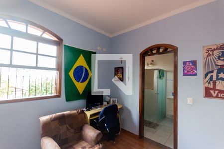 Casa à venda com 273m², 3 quartos e 3 vagas Casa à venda com 273m², 3 quartos e 3 vagasSuíte 2