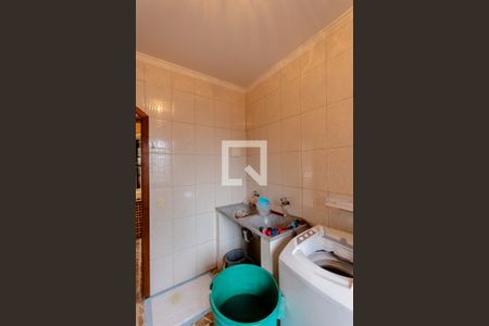 Casa à venda com 273m², 3 quartos e 3 vagas Casa à venda com 273m², 3 quartos e 3 vagasÁrea de Serviço