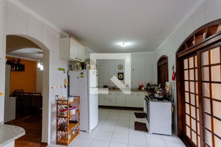 Casa à venda com 273m², 3 quartos e 3 vagas Casa à venda com 273m², 3 quartos e 3 vagasCozinha