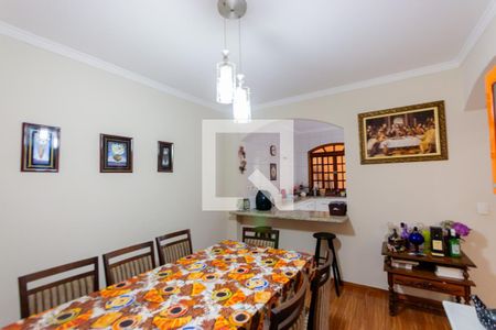 Casa à venda com 273m², 3 quartos e 3 vagas Casa à venda com 273m², 3 quartos e 3 vagasCopa