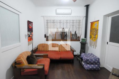 Casa à venda com 227m², 3 quartos e 2 vagasSala 2