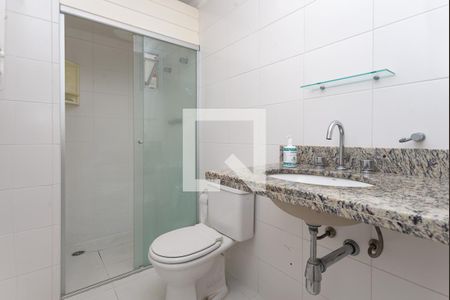Apartamento à venda com 86m², 2 quartos e 1 vaga Apartamento à venda com 86m², 2 quartos e 1 vagaBanheiro Social